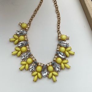 Aldo Jewelry - 4/$15 yellow and golf jewel chunky necklace Aldo Jewelry - 4/$15 yellow and golf jewel chunky necklace